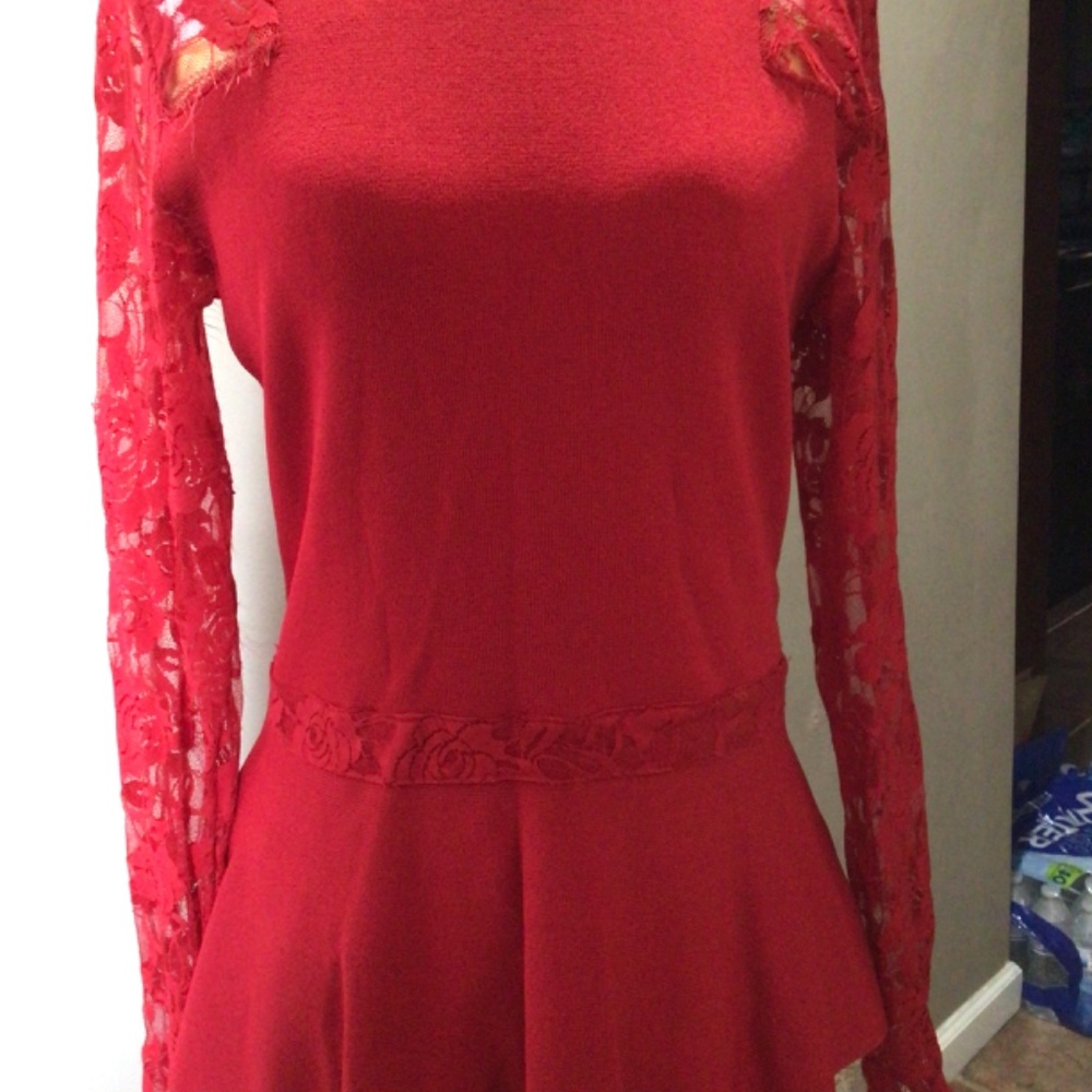 Red international concepts blouse  inc - Picture 2 of 9